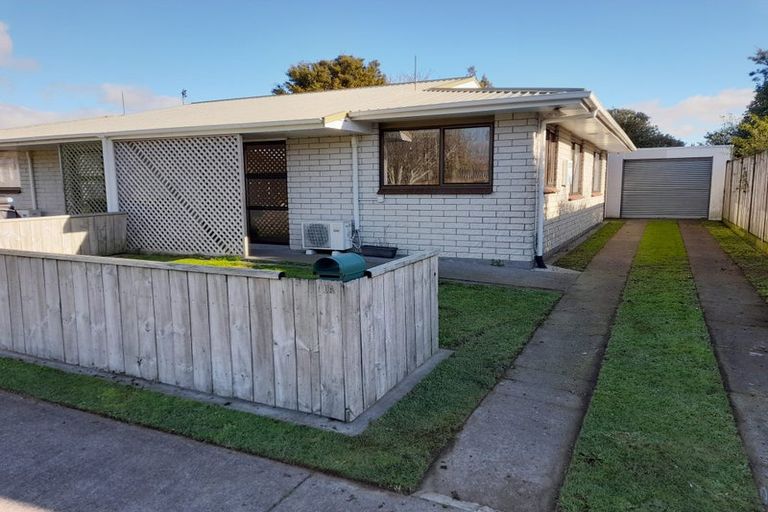 Photo of property in 1a Sylvia Street, Stratford, 4332