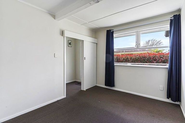 Photo of property in 24a Blanes Road, Weymouth, Auckland, 2103