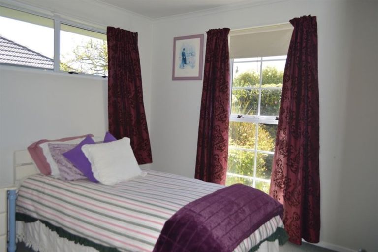 Photo of property in 2/19 Bampton Street, Burwood, Christchurch, 8061