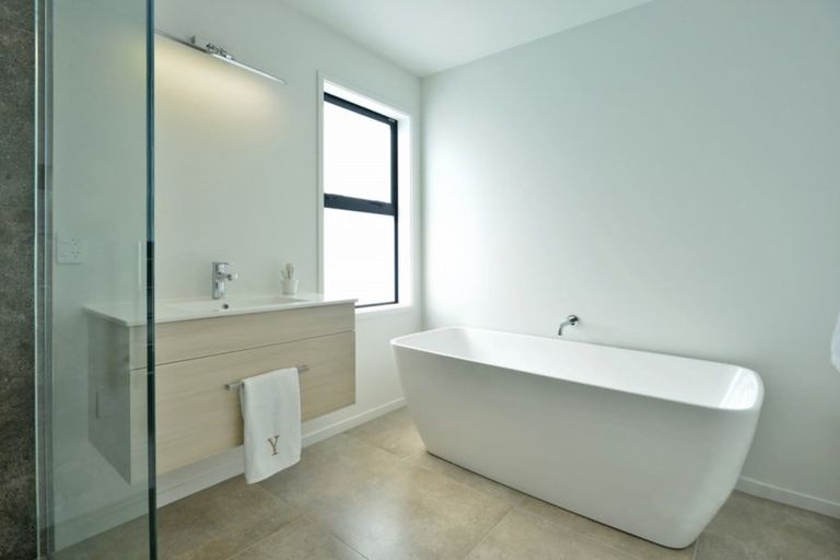 Photo of property in 23 Mill Grove, Clareville, Carterton, 5713