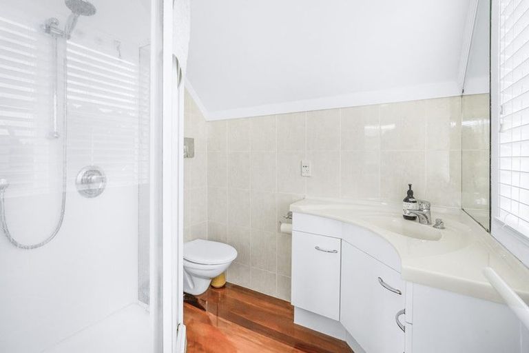 Photo of property in 15 Tamihana Avenue, Fairfield, Hamilton, 3214