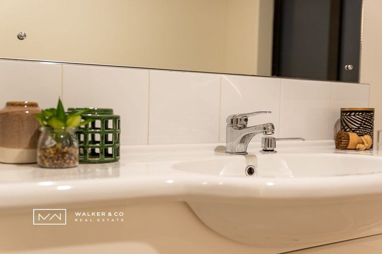 Photo of property in 65 Percy Kinsman Crescent, Riverstone Terraces, Upper Hutt, 5018