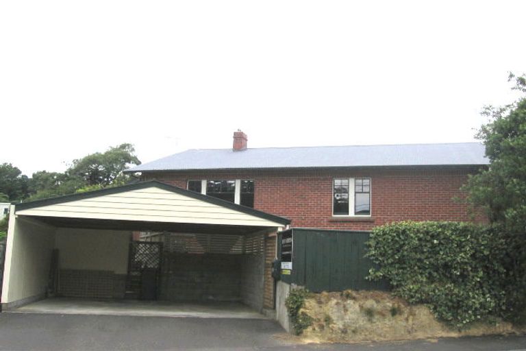 Photo of property in 17 Ngatoto Street, Khandallah, Wellington, 6035