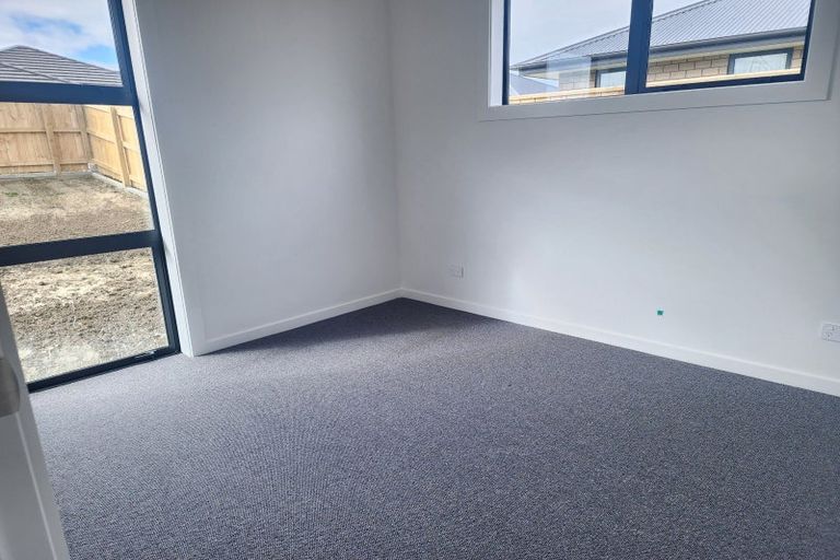 Photo of property in 10 Corsica Court, Fitzherbert, Palmerston North, 4410