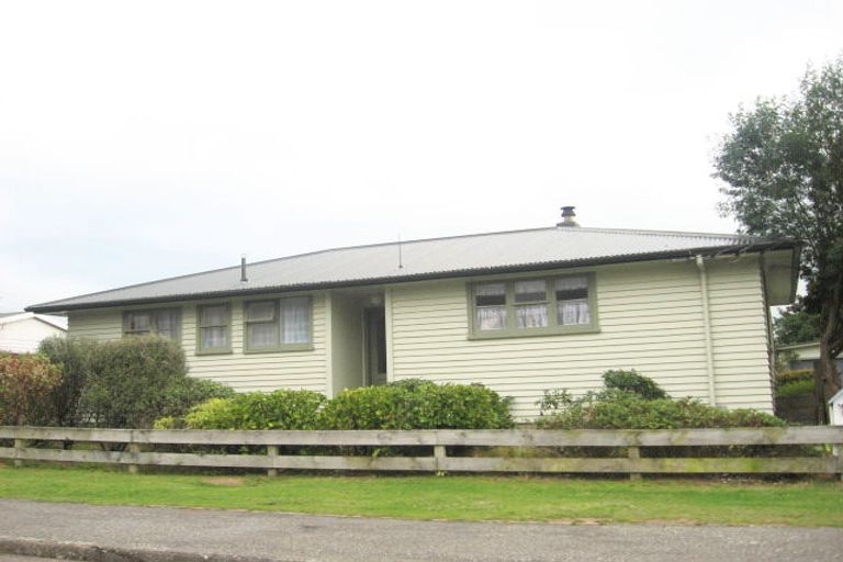 Photo of property in 133 Tilley Road, Paekakariki, 5034