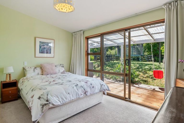 Photo of property in 34 Avro Road, Blue Mountains, Upper Hutt, 5371