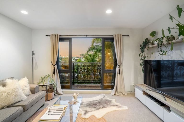 Photo of property in 7/386 Richmond Road, Grey Lynn, Auckland, 1021