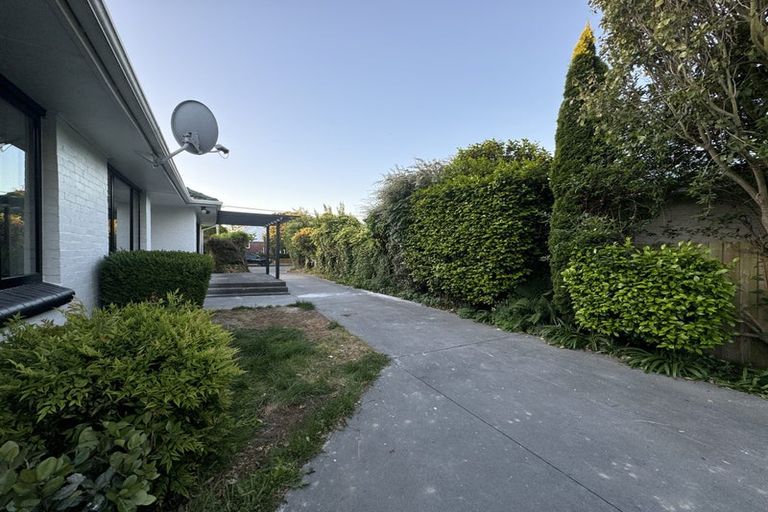 Photo of property in 37 Springbank Street, Bryndwr, Christchurch, 8053