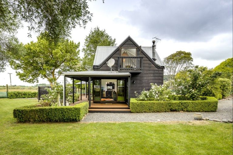 Photo of property in 98a Kereru Road, Maraekakaho, 4171