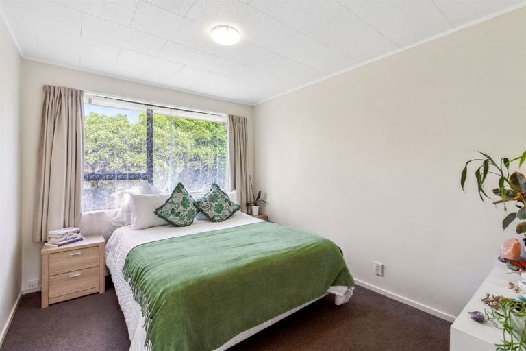 Photo of property in 15 Puketai Place, Pukerua Bay, 5026