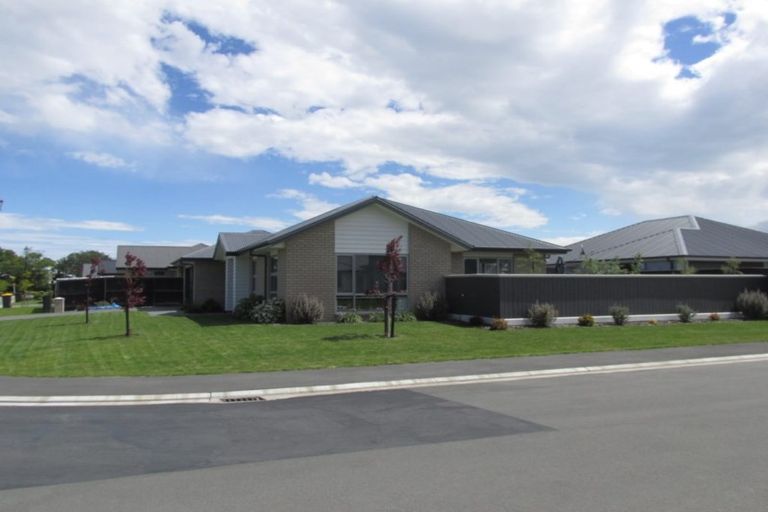 Photo of property in 13 Bellvue Drive, Prebbleton, 7604