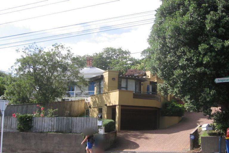 Photo of property in 1/4 Albert Road, Devonport, Auckland, 0624