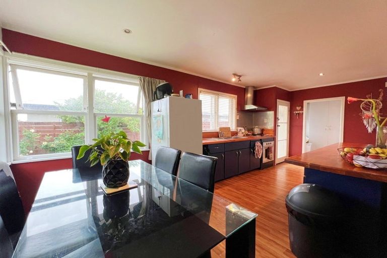 Photo of property in 11 Bremworth Avenue, Dinsdale, Hamilton, 3204