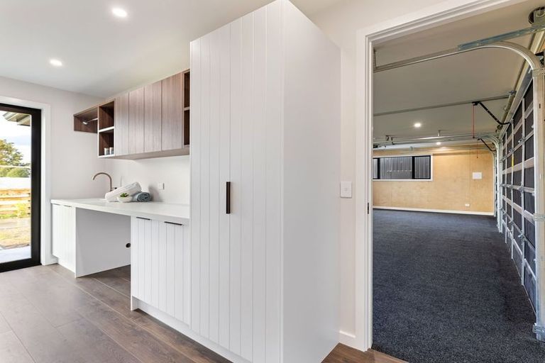Photo of property in 32a Aranui Road, Kairanga, 4475