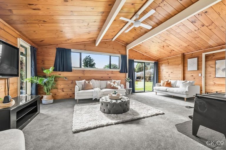 Photo of property in 172b Plateau Road, Te Marua, Upper Hutt, 5018