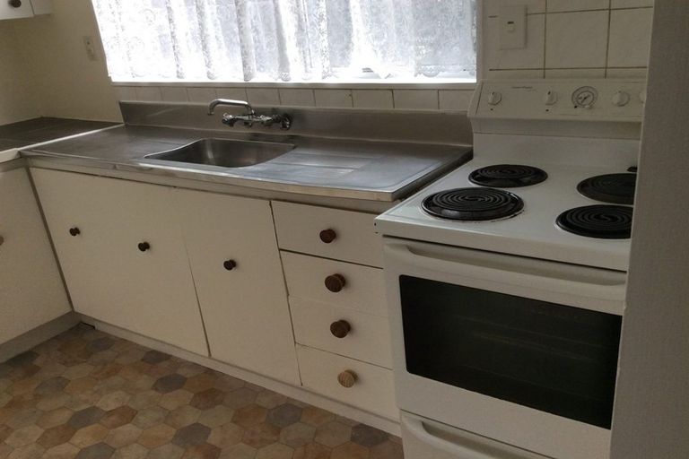 Photo of property in 5/28 Tui Road, Papatoetoe, Auckland, 2025