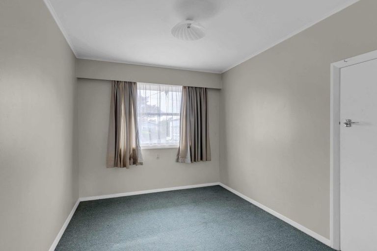 Photo of property in 8 Pulham Crescent, Queenwood, Hamilton, 3210