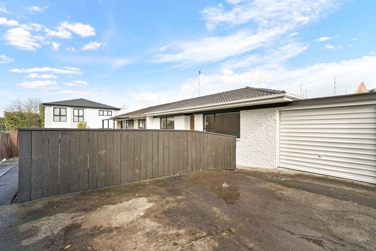Photo of property in 2/64 Weymouth Road, Manurewa, Auckland, 2102