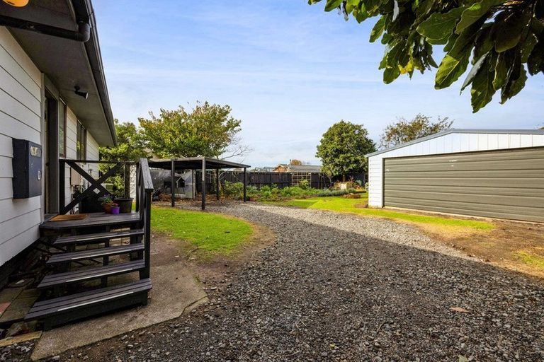 Photo of property in 73 Hume Street, Waitara, 4320