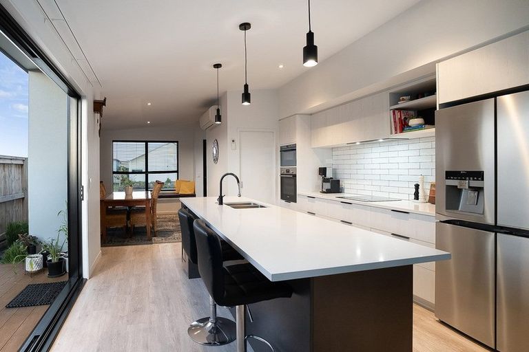 Photo of property in 10 Knightia Drive, Papamoa Beach, Papamoa, 3118