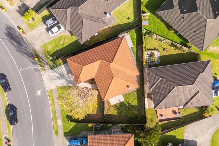 Photo of property in 185 Keri Vista Rise, Papakura, 2110