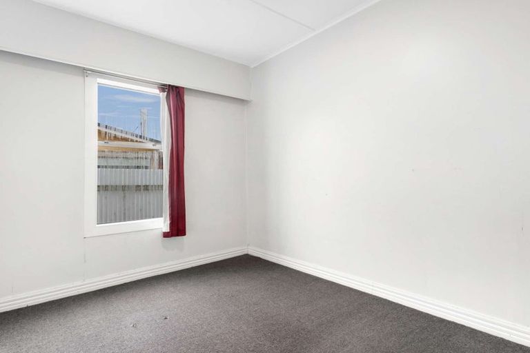 Photo of property in 12 Roy Street, Strathern, Invercargill, 9812