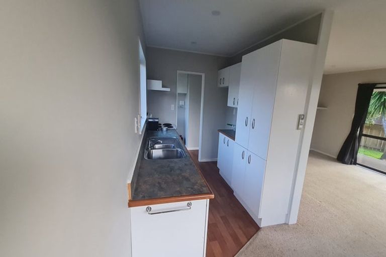 Photo of property in 26 Pukeko Street, Paraparaumu, 5032