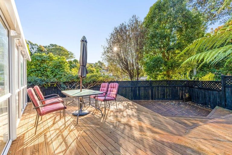 Photo of property in 8g Nevada Drive, Merrilands, New Plymouth, 4312