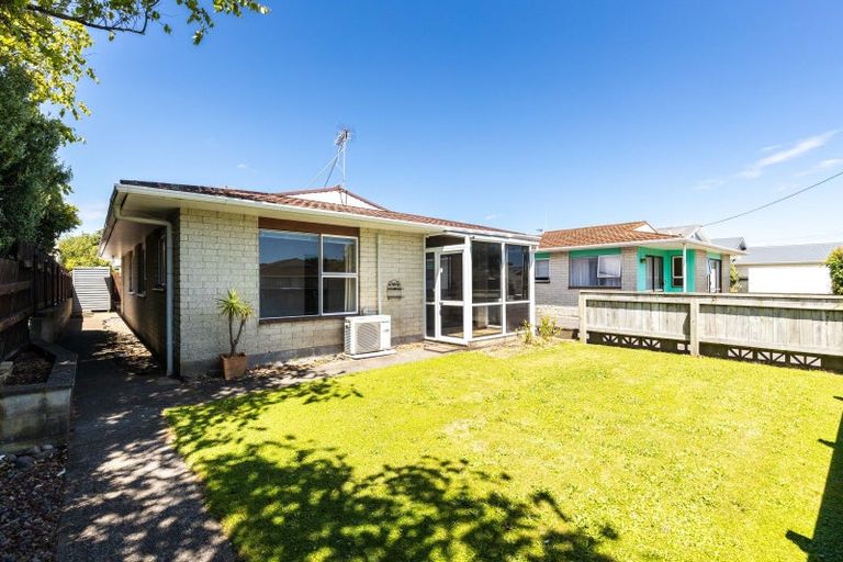Photo of property in 57 Barrett Street, Westown, New Plymouth, 4310