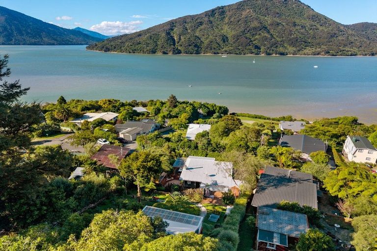Photo of property in 83 Moenui Road, Havelock, Picton, 7281