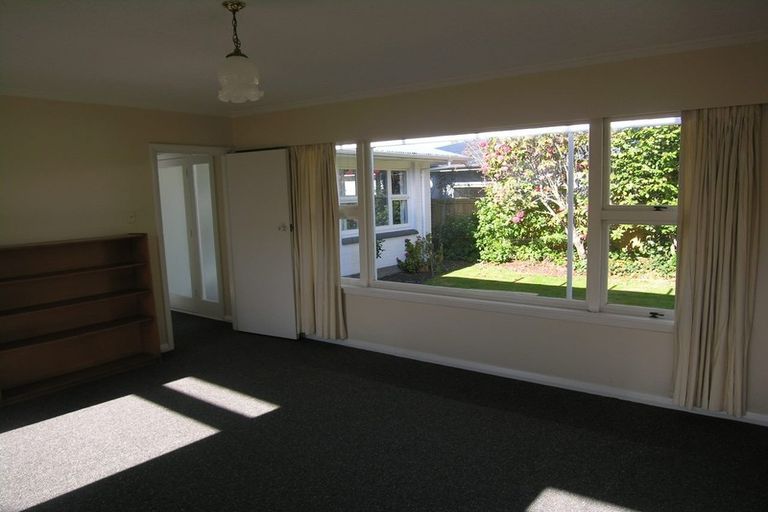 Photo of property in 130 Blighs Road, Strowan, Christchurch, 8052