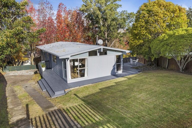 Photo of property in 74 Fitzwater Place, Henderson, Auckland, 0612