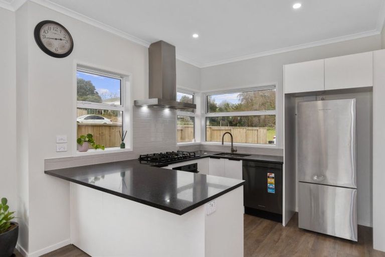 Photo of property in 45c Western Avenue, Omokoroa, 3114