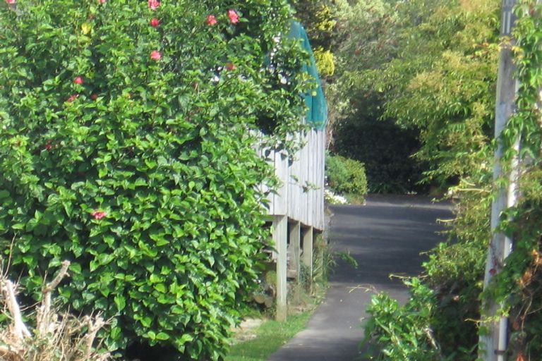 Photo of property in 1/10 Mahara Avenue, Birkenhead, Auckland, 0626