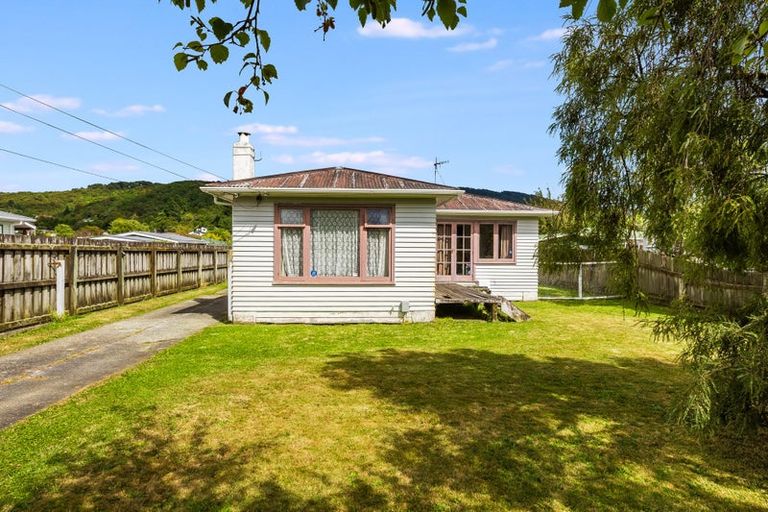 Photo of property in 79 Moohan Street, Wainuiomata, Lower Hutt, 5014