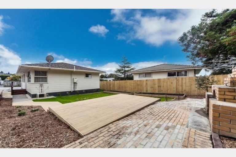 Photo of property in 10b Glynnbrooke Street, Te Atatu South, Auckland, 0610