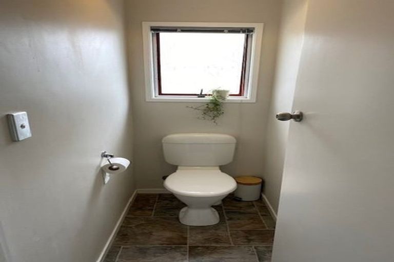 Photo of property in 13 Wilkinson Way, Browns Bay, Auckland, 0630