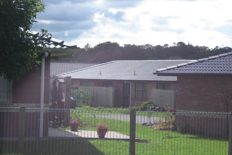 Photo of property in Kessel Way, 22/379 Swanson Road, Ranui, Auckland, 0612