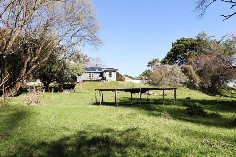 Photo of property in 1395 Opaki Kaiparoro Road, Mauriceville, Masterton, 5882