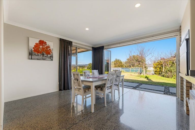 Photo of property in 16 Vantage Place, Omokoroa, 3114