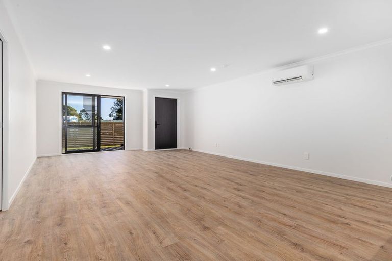 Photo of property in 11 Catherine Lane, Levin, 5510