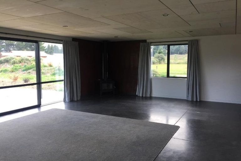 Photo of property in 7 Loach Road, Hawea Flat, Wanaka, 9382