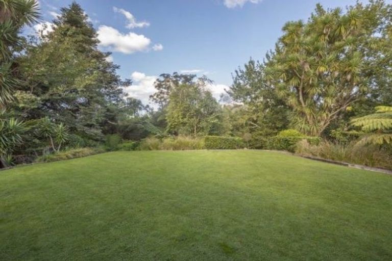 Photo of property in 13 Parkdale Place, Glenview, Hamilton, 3206