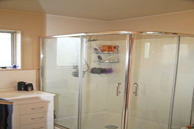 Photo of property in 2 Harrys Lane, Pukenui, 0484