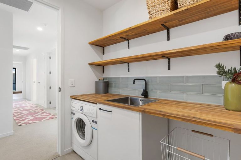 Photo of property in 4 Smitham Drive, Cromwell, 9310