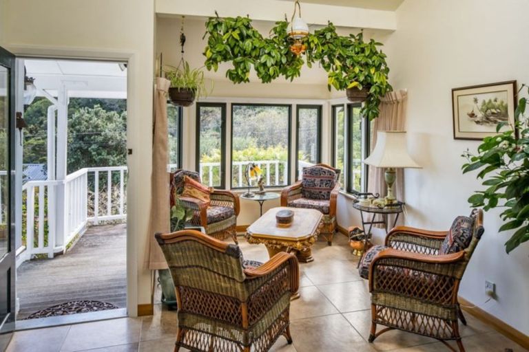 Photo of property in 36 Moana Road, Days Bay, Lower Hutt, 5013