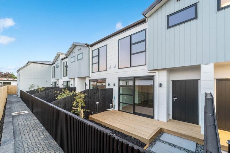Photo of property in 107b Rathgar Road, Henderson, Auckland, 0610