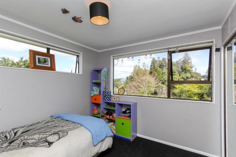Photo of property in 1/59 Wallath Road, Westown, New Plymouth, 4310