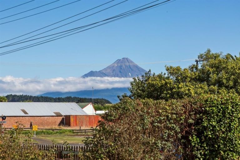 Photo of property in 51 London Street, Eltham, 4322