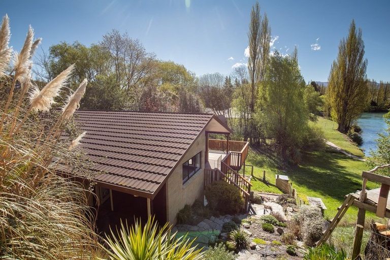 Photo of property in 68 Alison Avenue, Albert Town, Wanaka, 9305